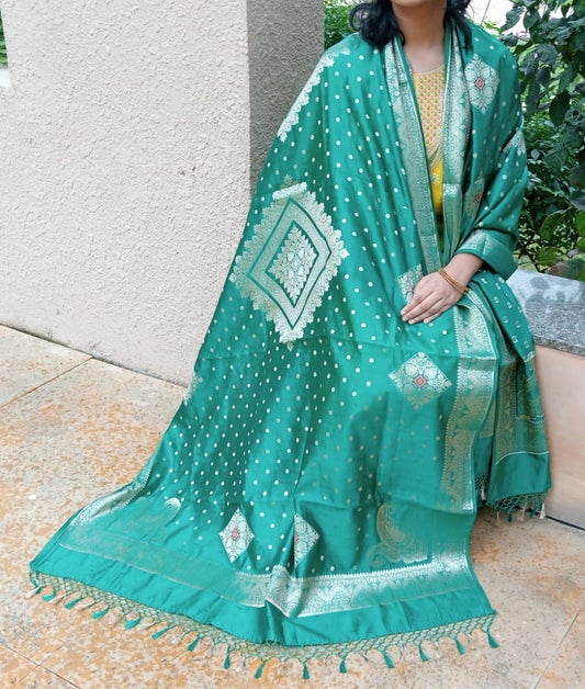 Green Pure Katan Silk Big Buta Banarasi Dupatta